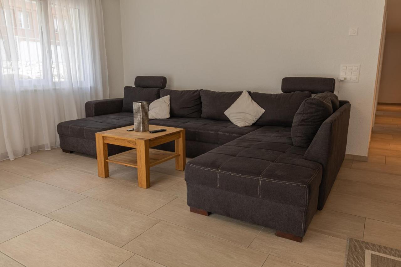 Moench Apartment - Aare Jungfrau Ag Wilderswil Buitenkant foto